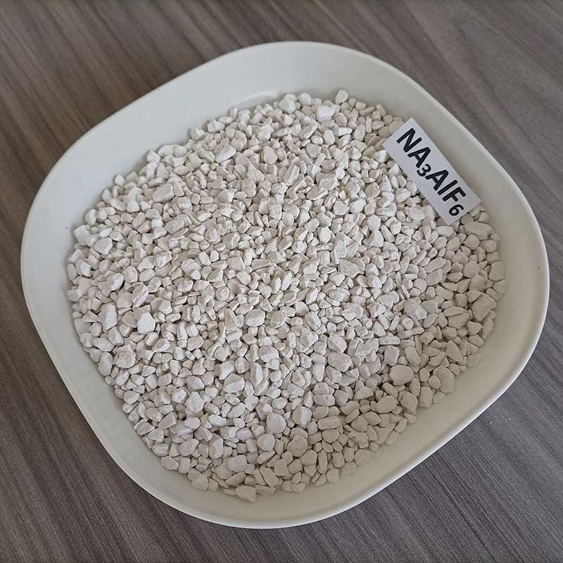 Na3alf6 Cryolite مصنوعی درجه بالا محلول پذیری عالی برای تولیدات متالورژی پیشرفته