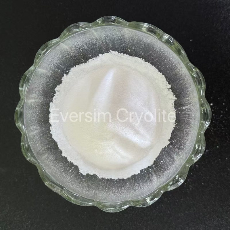 محصول شیمیایی CAS15096-52-3 کریولیت مصنوعی Na3AlF6 سفید شنی برای صنعت سرامیک