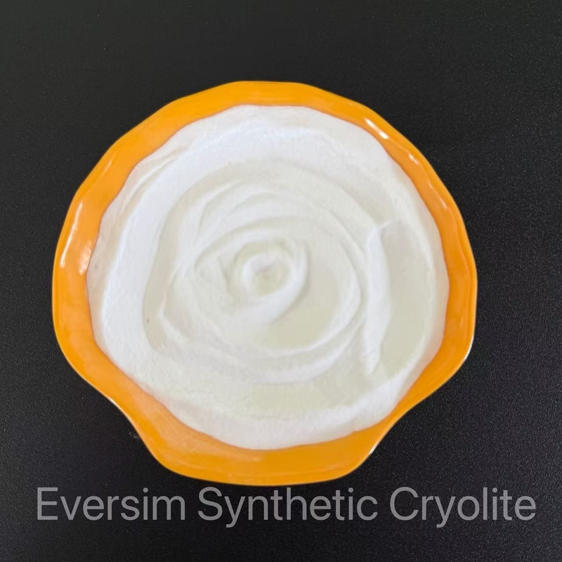 محصول شیمیایی با کیفیت بالا CAS13775-53-6 کرایولیت مصنوعی سفید شنی برای صنعت آلومینیوم الکترولیتی