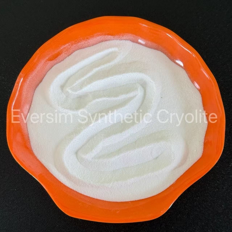 325 میش 98٪ خلوص کریولیت مصنوعی Na3AlF6 به عنوان جریان برای عامل جوش استفاده می شود