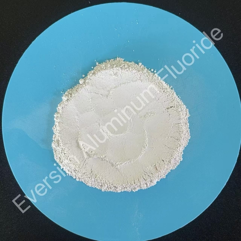محصولات شیمیایی CAS7784-18-1 پودر سفید آلومینیوم فلوراید AlF3 در صنعت سرامیک و آبریز