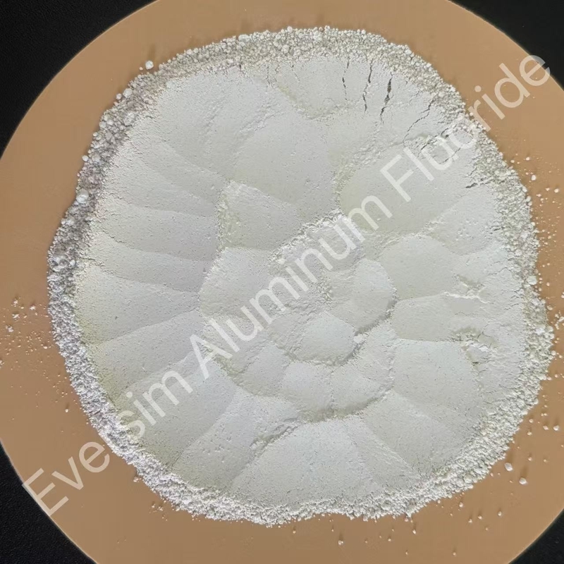 محصولات شیمیایی CAS7784-18-1 AlF3 فلوراید آلومینیوم وزن مولکولی 83.98 برای صنعت سرامیک