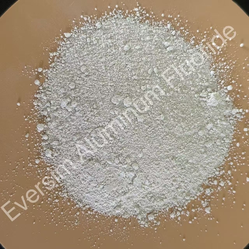 محصولات شیمیایی CAS7784-18-1 AlF3 فلوراید آلومینیوم وزن مولکولی 83.98 برای صنعت سرامیک